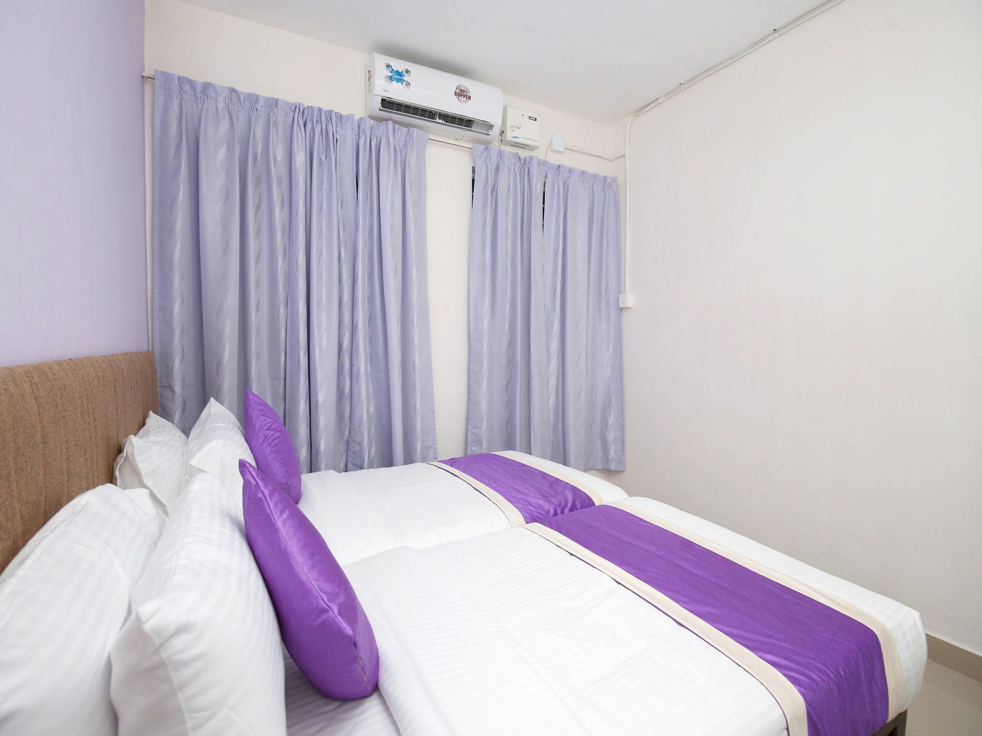 Oyo 9797 Hotel Vbee Plaza Thiruvananthapuram Екстер'єр фото
