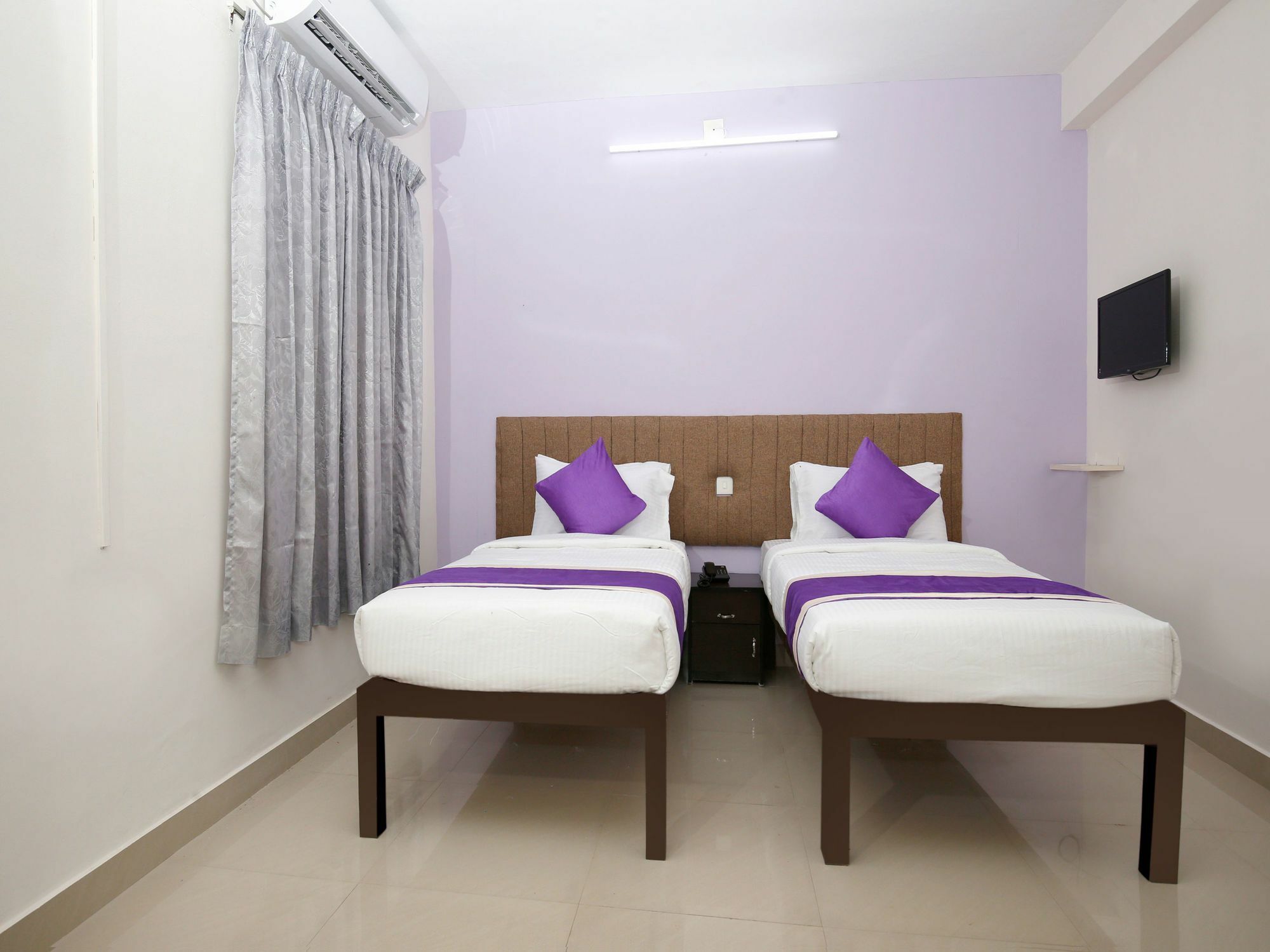 Oyo 9797 Hotel Vbee Plaza Thiruvananthapuram Екстер'єр фото