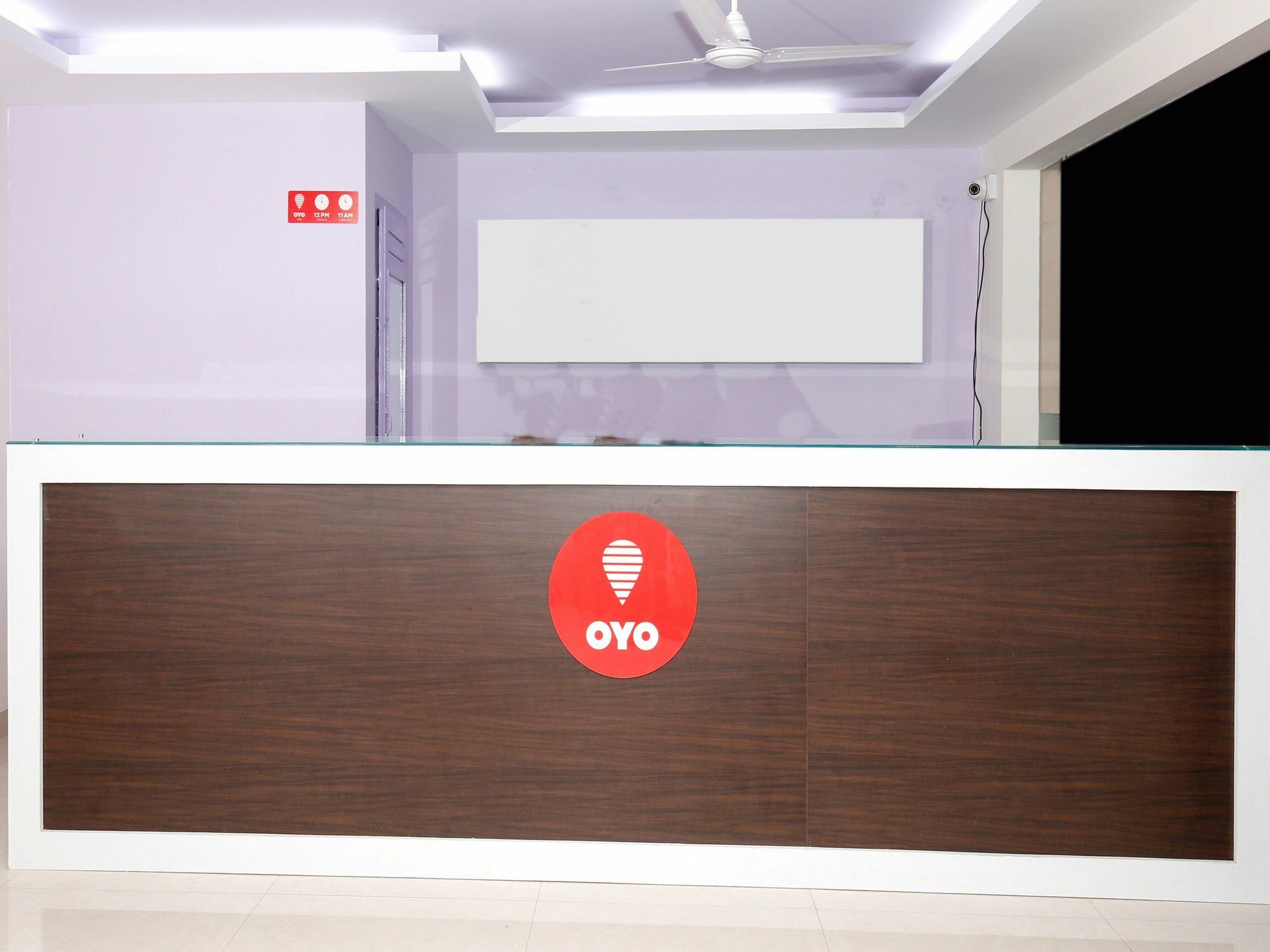 Oyo 9797 Hotel Vbee Plaza Thiruvananthapuram Екстер'єр фото