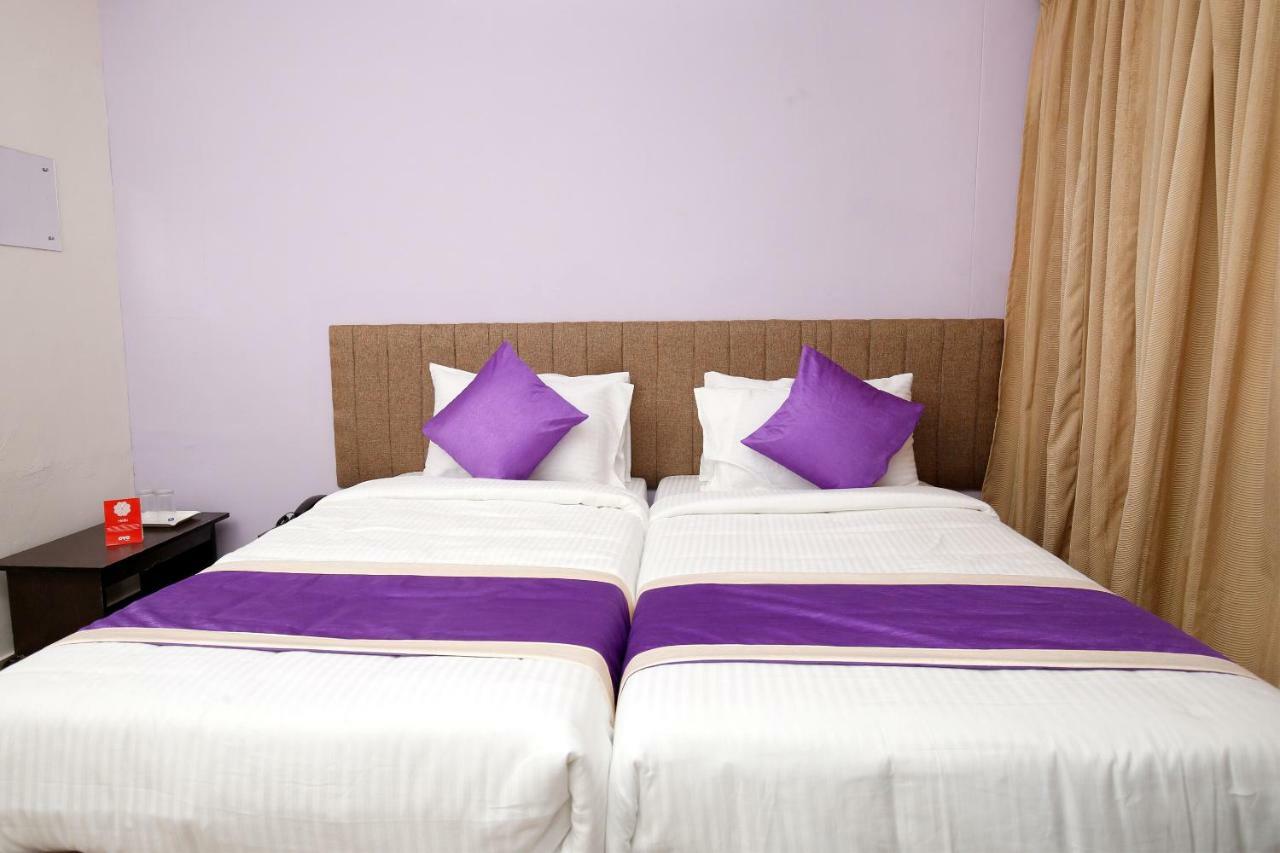Oyo 9797 Hotel Vbee Plaza Thiruvananthapuram Екстер'єр фото